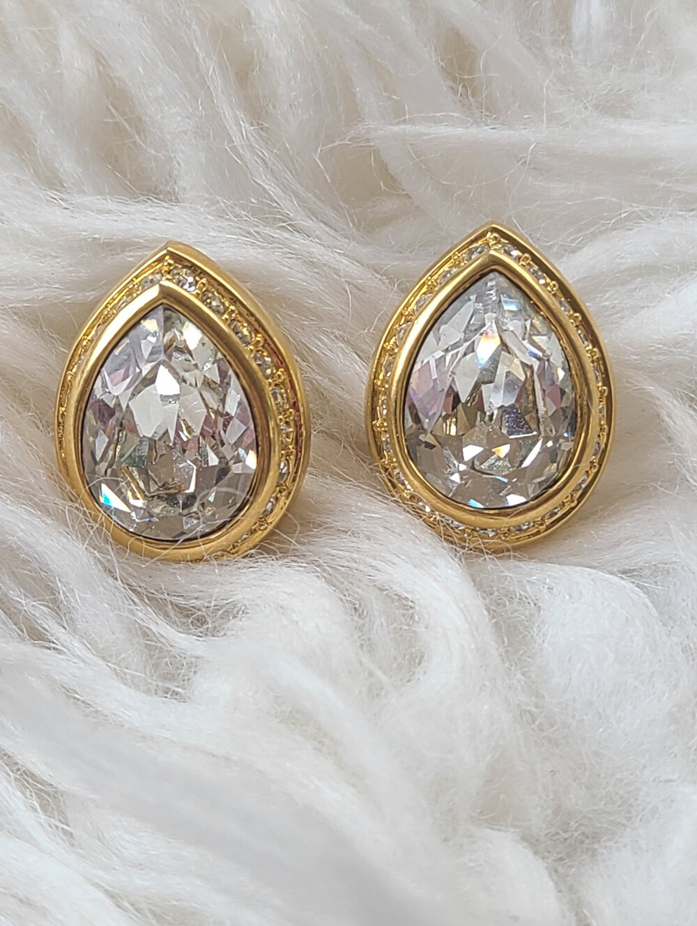 Swarovski Gold Tone Teardrop Clear Crystal Post Earrings- Good Vintage Condition